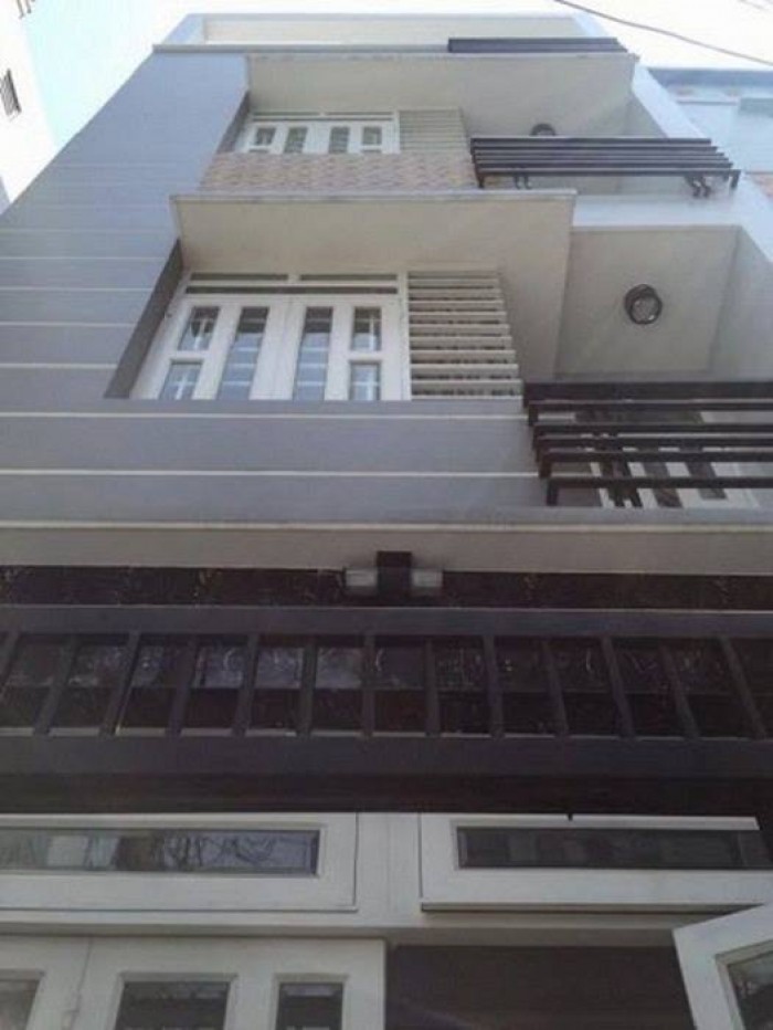 Bán nhà 543 Nguyễn Trãi, 40m2 * 5 tầng, ngõ thẳng, hai mặt ngõ, gác lửng phòng khách, 3.1 tỷ.