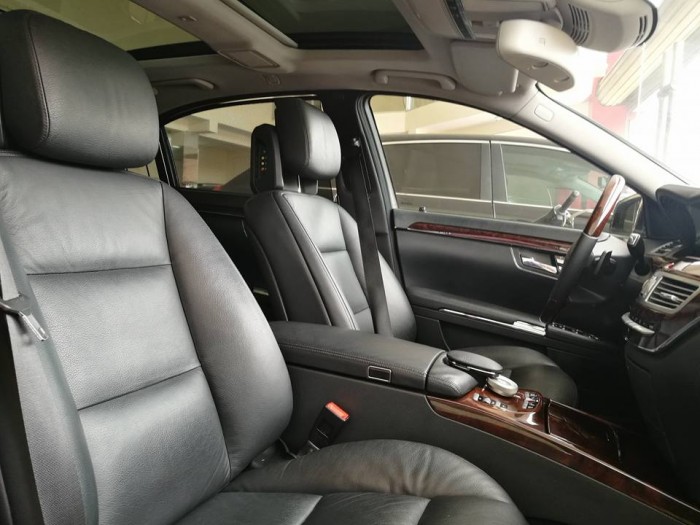 Cần bán Mercedes Benz S Class S300-2010