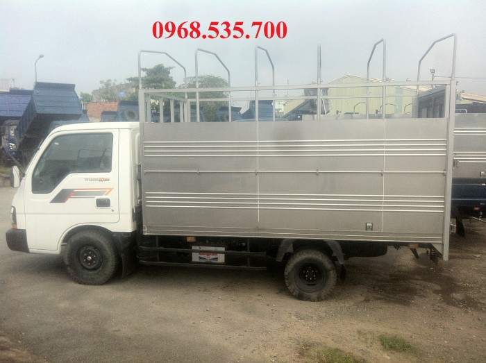 Bán xe tải Trường Hải 1,9 tấn thùng mui bạt mới màu trắng