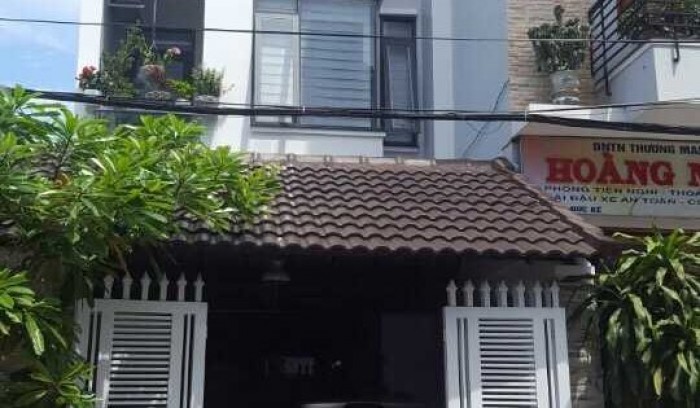 Bán nhà đẹp mặt tiền đường Hát Giang - Nha Trang