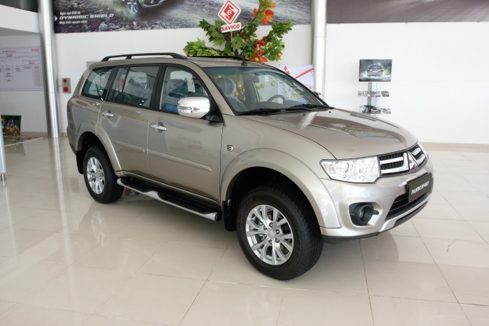 Mitsubishi Motors Đà Nẵng báo giá Pajero Sport xe 7 chổ nội thất rộng rãi đầy tiện nghi với giá hợp lí nhiều ưu đãi