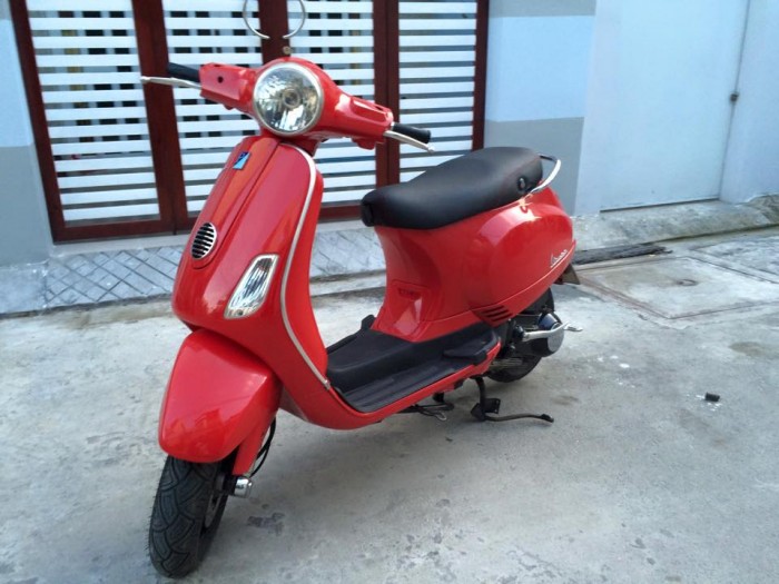 Piaggio Vespa nhập khẩu ý, 2k11, chính chủ,màu đỏ