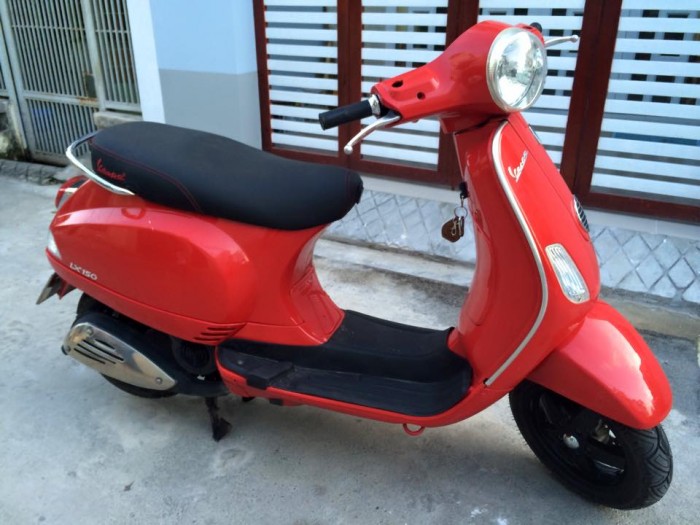 Piaggio Vespa nhập khẩu ý, 2k11, chính chủ,màu đỏ