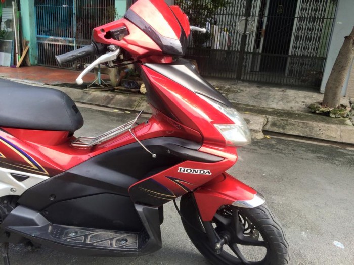 Honda air blade (ab),ngay chủ. Nguyên thủy