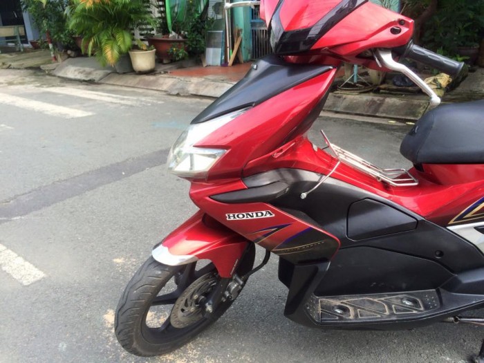 Honda air blade (ab),ngay chủ. Nguyên thủy