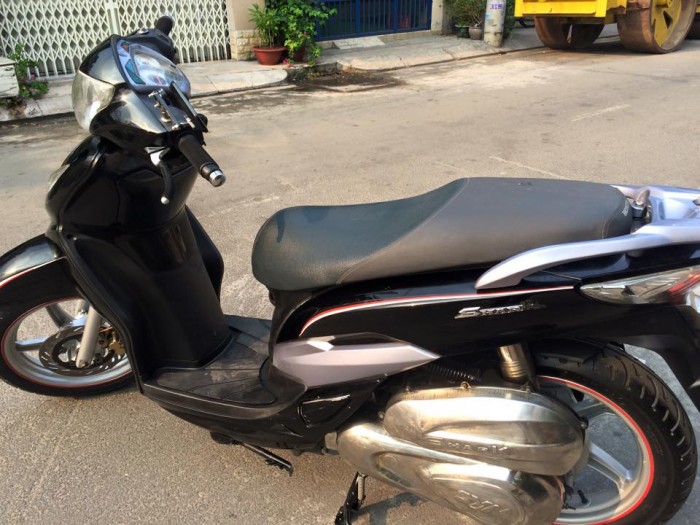 SYM Shark 125cc , nguyên zin,màu đen,kiểu dáng SH sang trọng