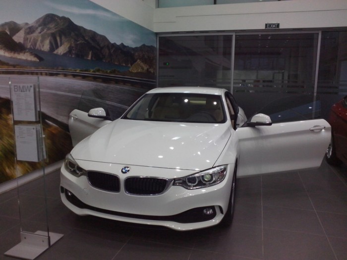 Bán xe BMW 4 Series 420i Coupe 2017 phiên bản mới nhất