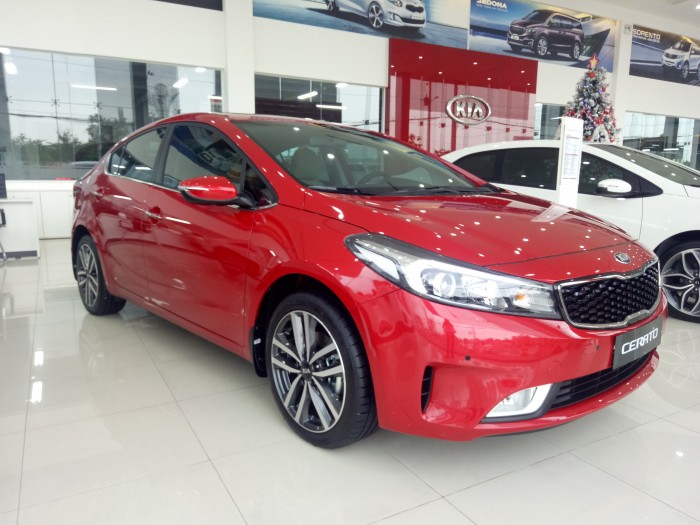 KIA Cerato 1.6 AT số tự động