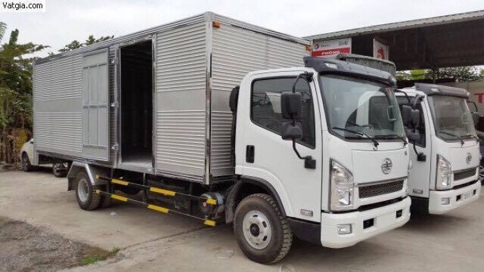 Bán xe tải Faw 7 tấn,Cabin ISUZU ,thùng dài 5m1 . Giá siêu rẻ