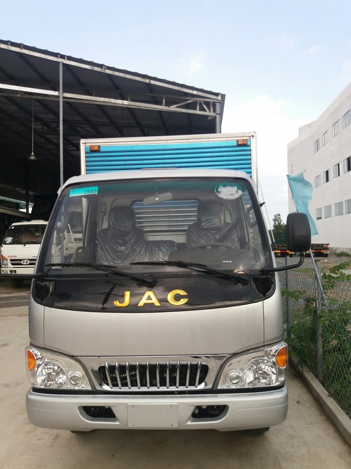 Cần bán xe tải JAC 2t4