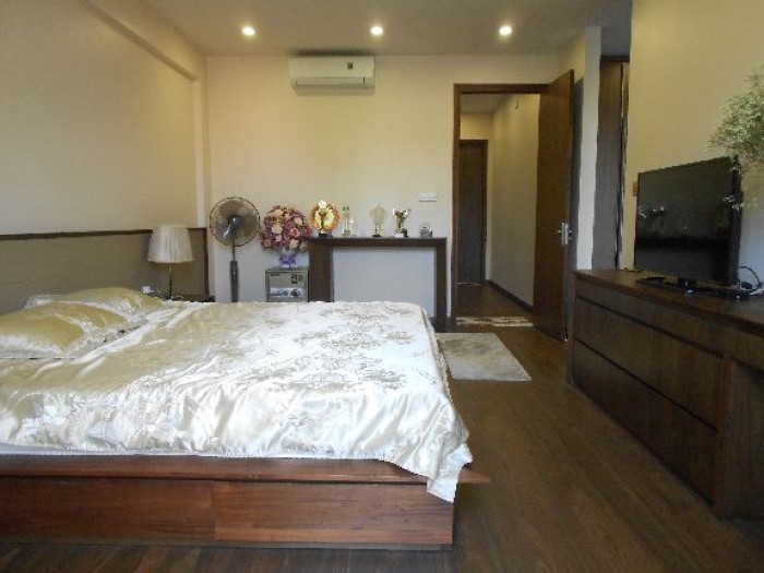 Nhà đẹp, 3.6 tỷ, kinh doanh phố Kim Ngưu, 40m, 4 tầng