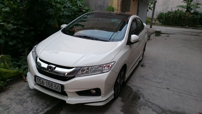 Cần bán xe Honda City 2015
