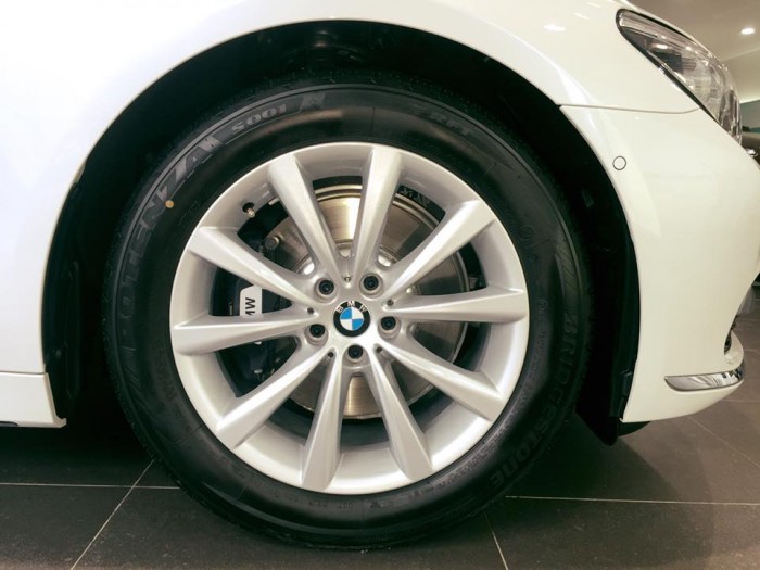 BMW 730Li 2017 | Giá xe BMW 730Li chính hãng | Giao xe sớm nhất, ưu đãi hấp dẫn