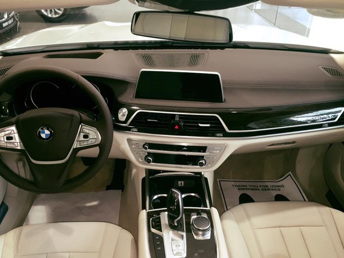 BMW 730Li 2017 | Giá xe BMW 730Li chính hãng | Giao xe sớm nhất, ưu đãi hấp dẫn