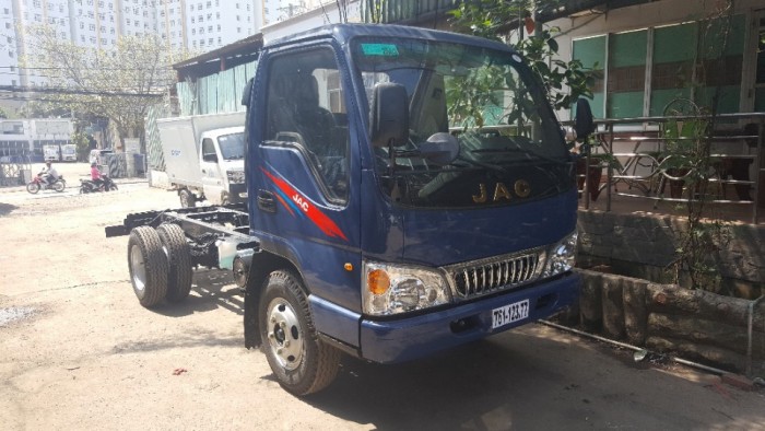 Xe tải JAC 2,4 tấn thùng lửng. Mới 100% giá tốt