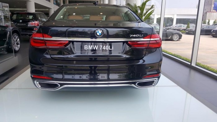 BMW 740Li 2017 chính hãng, giao sớm nhất, giá rẻ nhất