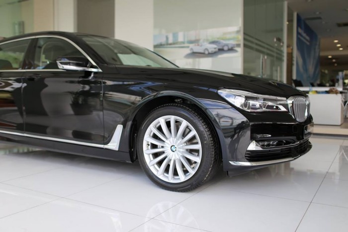 BMW 740Li 2017 chính hãng, giao sớm nhất, giá rẻ nhất