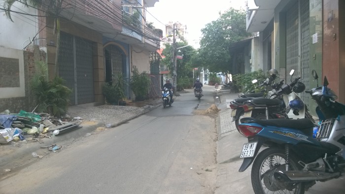 Nhà 1 Lửng 1 Lầu Hẻm 5m Vườn Lài DT 4.05x20
