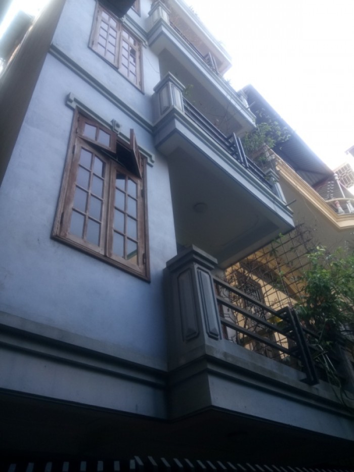 Bán nhà 65m2 xây 5 tầng, cách đường Nguyễn Lân 50m, giá 6.5tỷ.