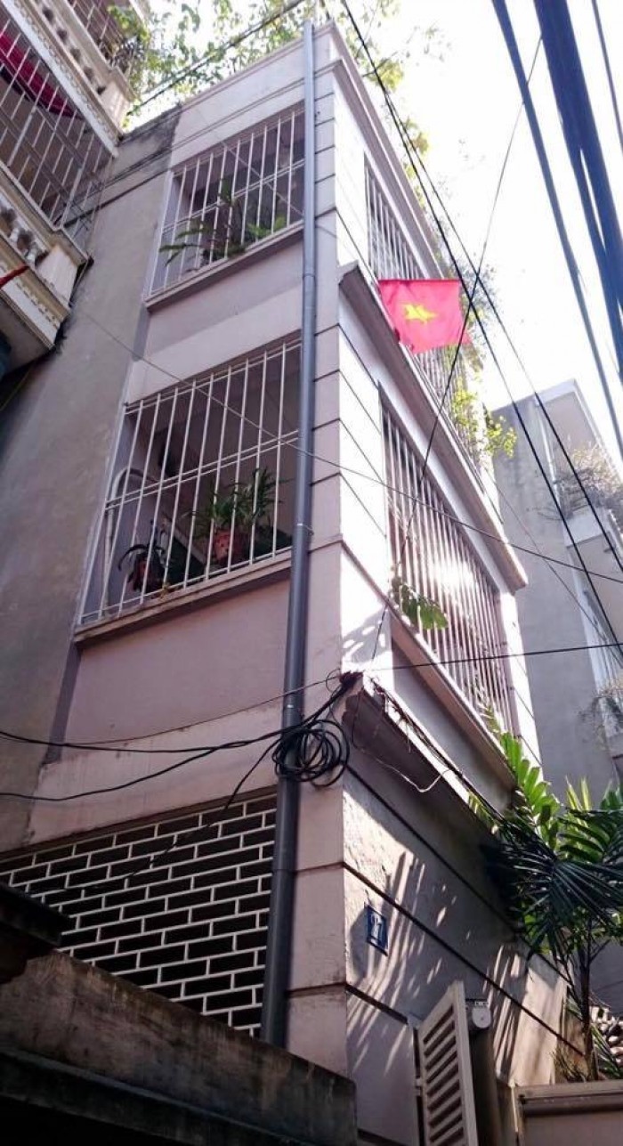 Lê Thanh Nghị- Hai Bà Trưng -Hà Nội.  Bán nhà 31m2, 2.2 tỷ