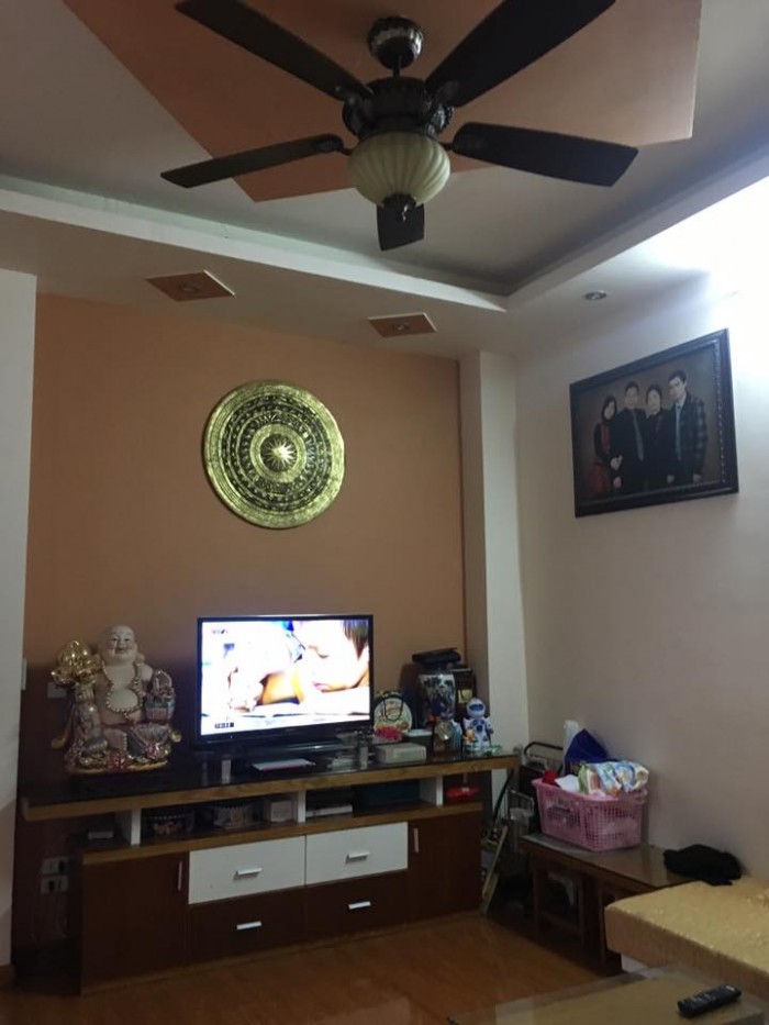 Bán gấp nhà đẹp lô góc phố Nguyễn An Ninh – Hoàng Mai DT 50M2, giá 5.7 tỷ, có thương lượng.