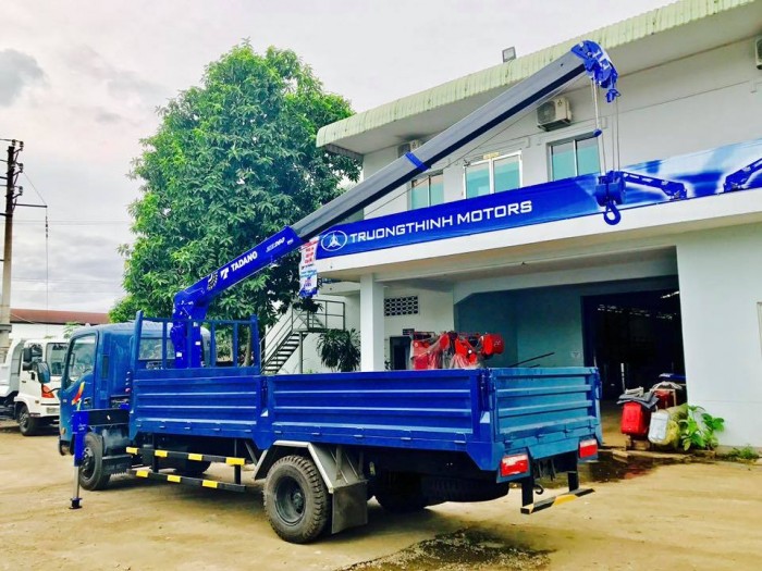 Bán chiếc VEAM VT260 - Tải lắp cẩu TADANO VÀO THÀNH PHỐ