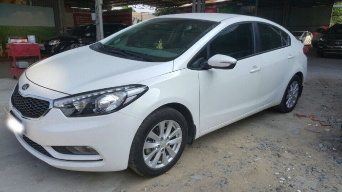 Bán Kia K3 1.6mt 2016 bstp màu trắng như mới