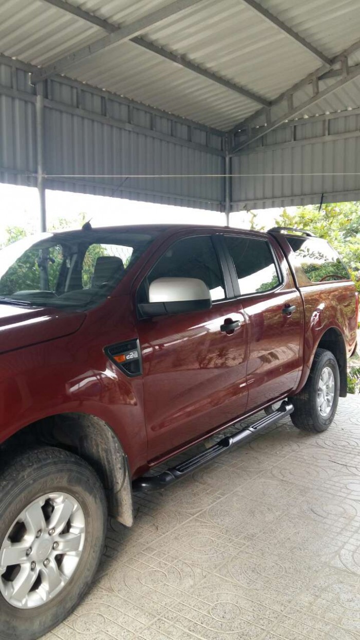 Xe Ford Ranger XLS 2x4MT nhập khẩu 2014