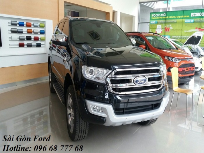 Ford Everest 2.0 Titanium AT 4x2, có xe giao ngay