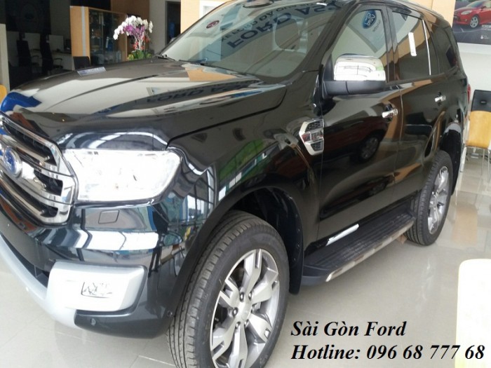 Ford Everest 2.0 Titanium AT 4x2, có xe giao ngay