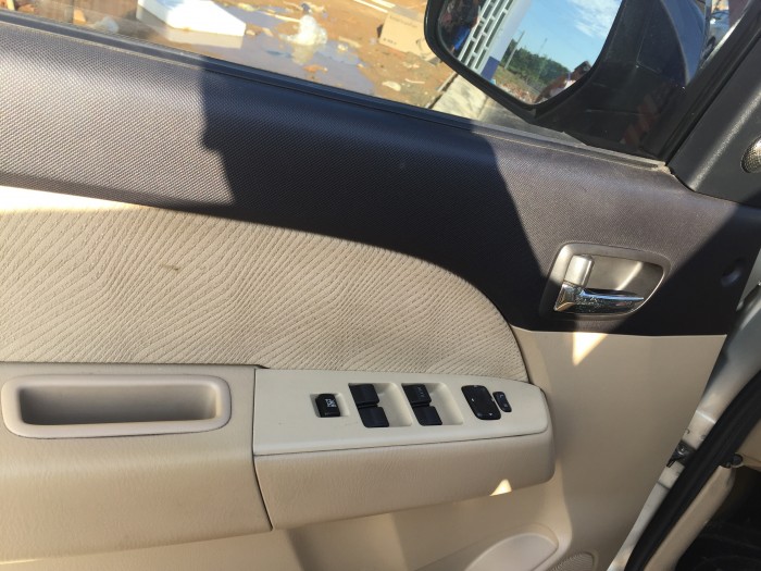 Bán Ford Everest 4x2 MT ghi bạc sx 2009