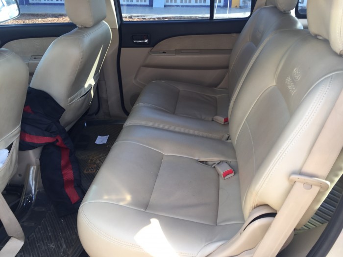 Bán Ford Everest 4x2 MT ghi bạc sx 2009