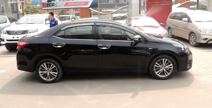 Toyota Corolla Altis 1.8G 2015