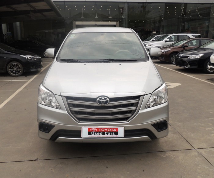 Toyota Innova G 2015