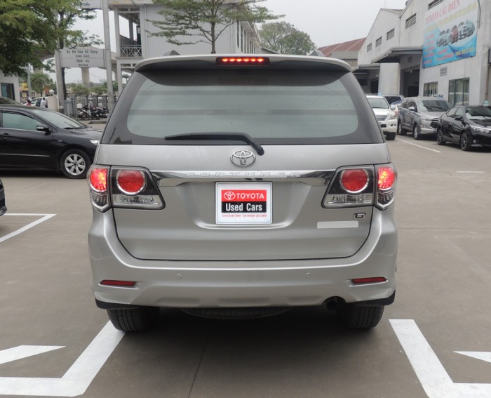 Xe Toyota Fortuner G 2016