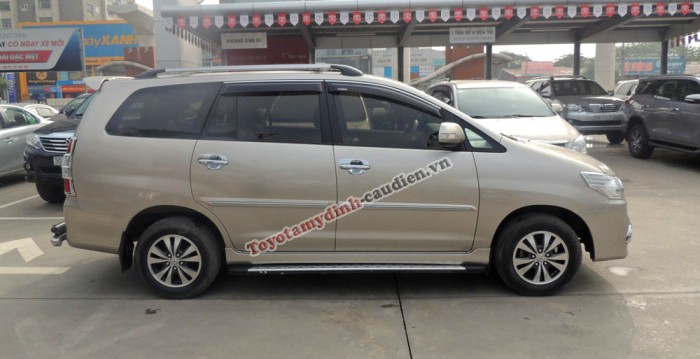 Toyota Innova G 2015