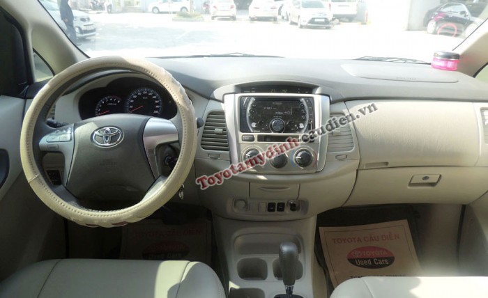 Toyota Innova G 2015