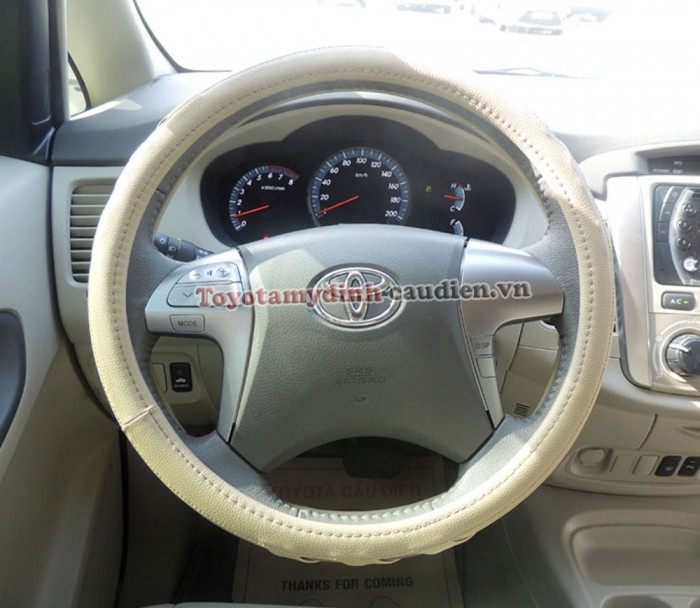 Toyota Innova G 2015