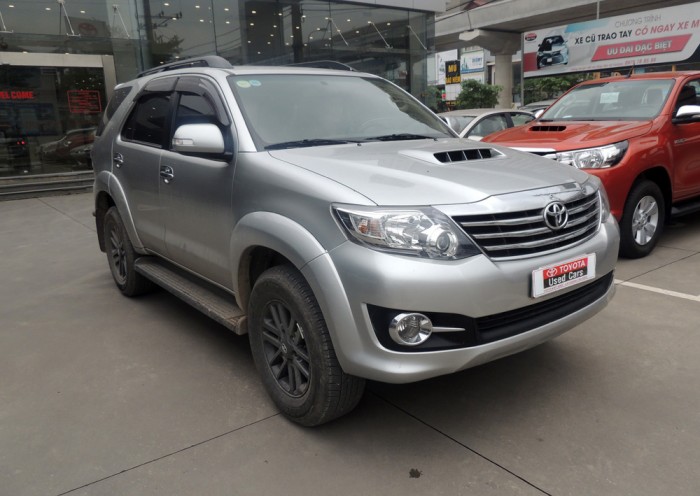 Toyota Fortuner G 2015