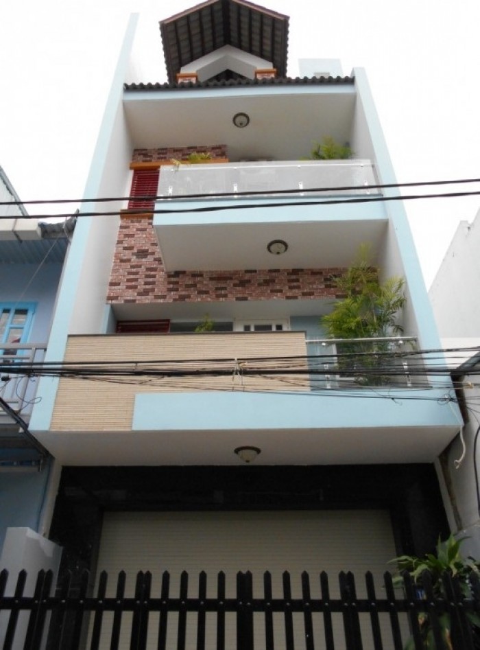 Cho thuê nhà  1 trệt 2 lầu , mặt tiền đường Lê Lai , 4 phòng ngủ , nội thất cao cấp