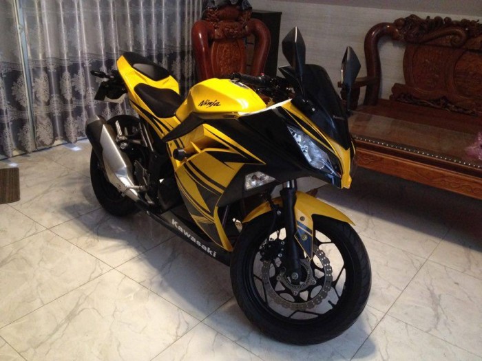 Ninja300 ABS 2016 HQCN, BSTP, zin date cao sang tên toàn quốc!