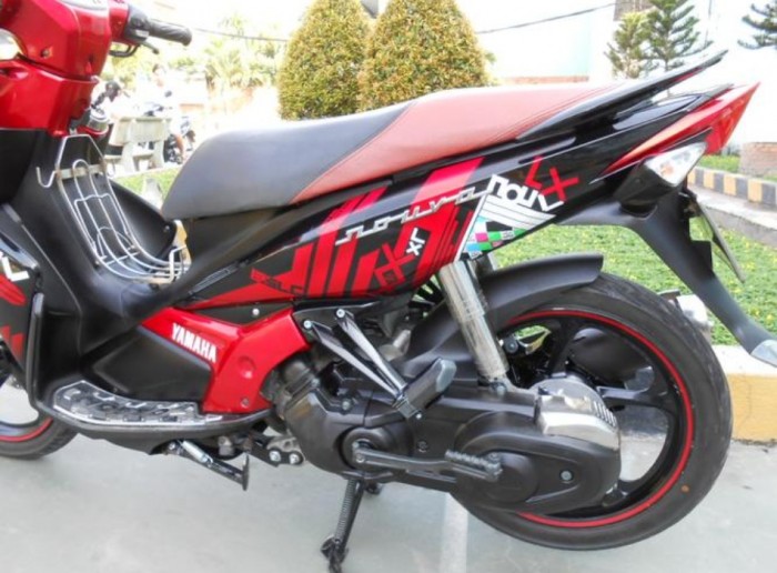 Yamaha Nouvo 4 LX bstp 2k10 màu đỏ đen xe đẹp máy êm nguyên zin