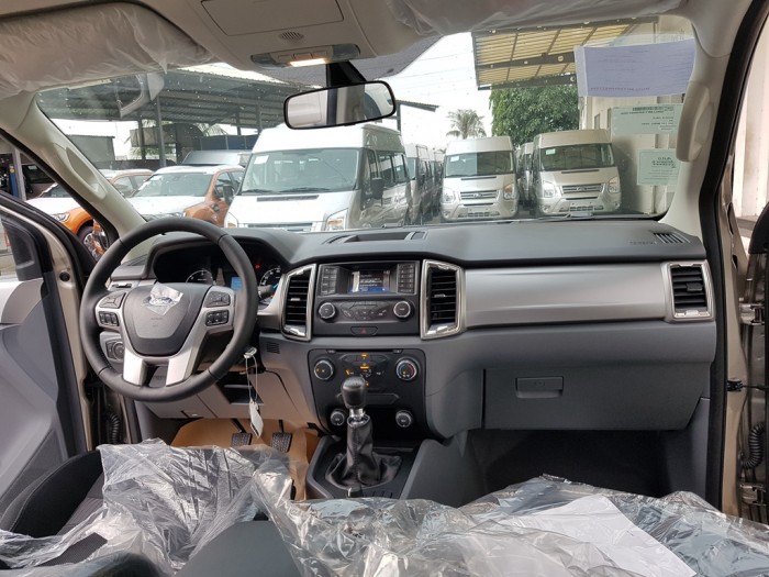 Bán xe Ford Ranger- Xe Bán Tải Giá Rẻ nhất Sài Gòn-ngân hàng hỗ trợ  80%