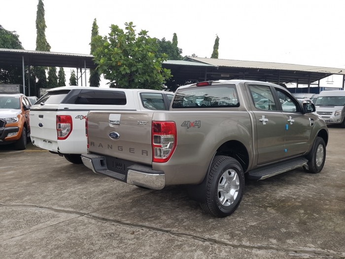 Bán xe Ford Ranger- Xe Bán Tải Giá Rẻ nhất Sài Gòn-ngân hàng hỗ trợ  80%