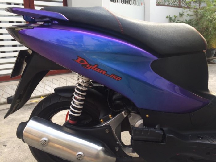 Honda dylan 150cc (ý),màu xanh, ngay chủ 2005