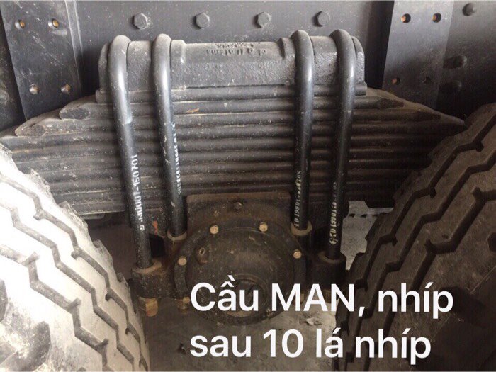 Xe ben Auman