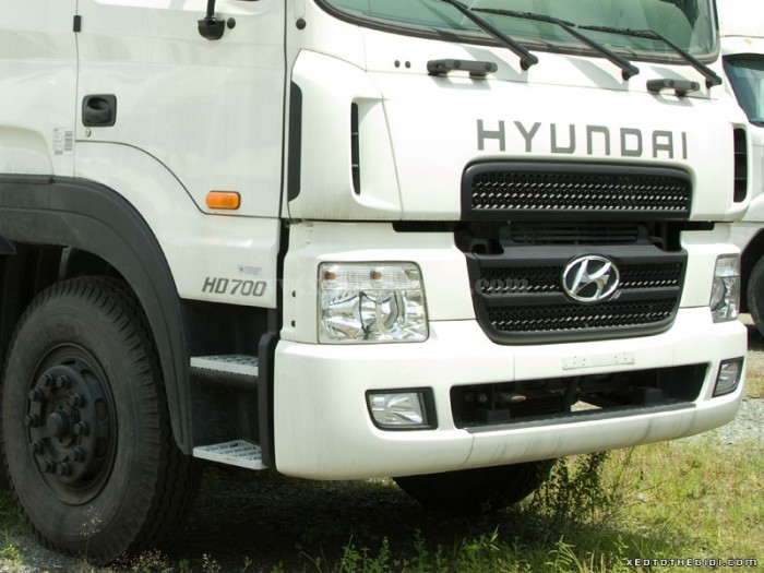 Bán xe đầu kéo Huyndai HD 700