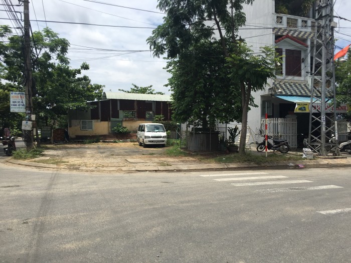 Bán lô góc Phan Văn Đạt Bàu Vàng 6 gần Bách Khoa đối dện Nguyễn Chánh