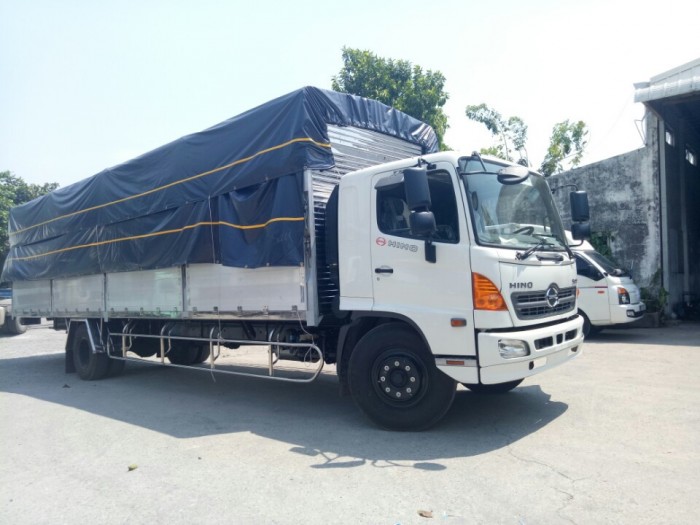 Hino FL siêu dài tải trọng 15 tấn thùng dài 9170 mm