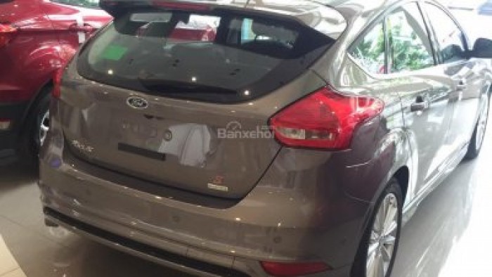 Bán Ford Focus Trend 1.5 AT Ecoboost-đủ màu-giao xe ngay-ngân hàng hỗ trợ 80%